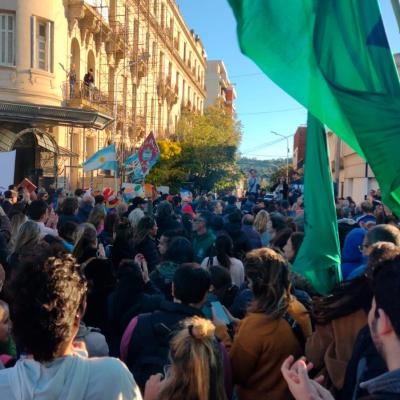 Marcha Por La Universidad Publica 21