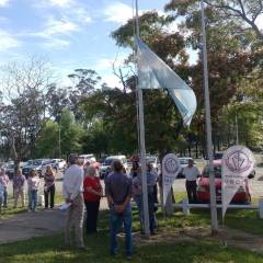Izamiento de la bandera por 50 años de la Nacionalización de nuestra Universidad